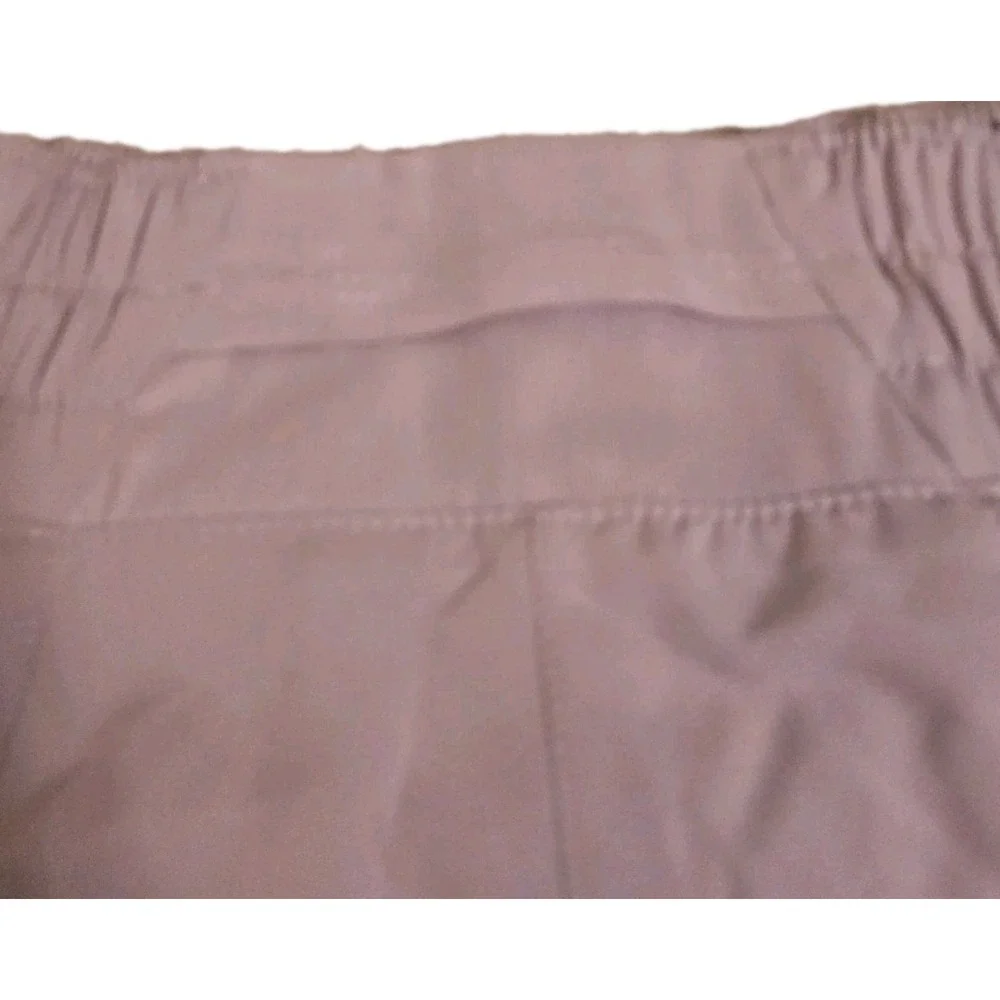 Nike One‎ Dri-FIT Shorts Women's S Light Violet Mid-rise 3
